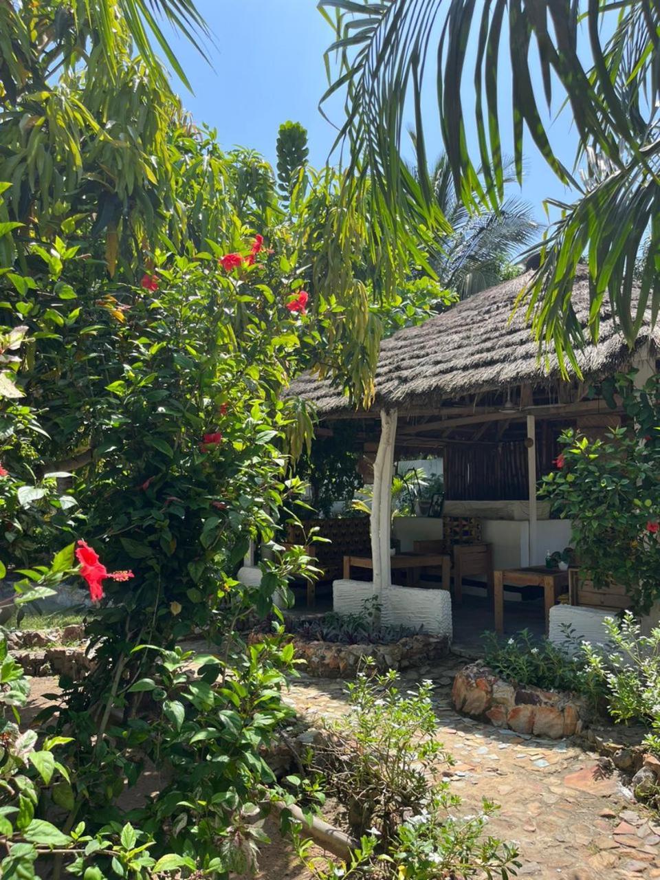 African Treasure Beach Resort Kokrobite المظهر الخارجي الصورة